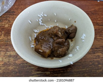 Adobong atay or Chicken Liver Adobo is a popular chicken liver recipe and variant of the Filipino classic adobo which involves simmering in a sweet, sour and salty savoury sauce made with vinegar.