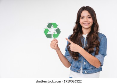 2,388 Teens Recycling Images, Stock Photos & Vectors | Shutterstock