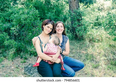 Express Free graphics of expecting lesbian mothers Free graphics of expecting lesbian mothers
