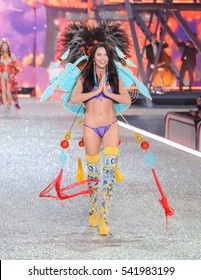 Adriana Lima Walks In The Victoria's Secret Fashion Show In Paris, France On November 30, 2016