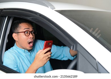 Adult Asian Man Screaming Scared Before Got Accident While Using Handphone When Driving