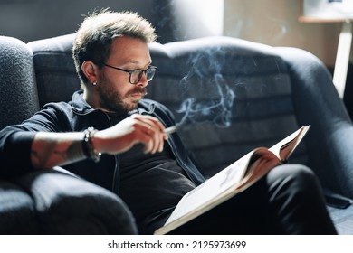 10,906 Student smoking Images, Stock Photos & Vectors | Shutterstock