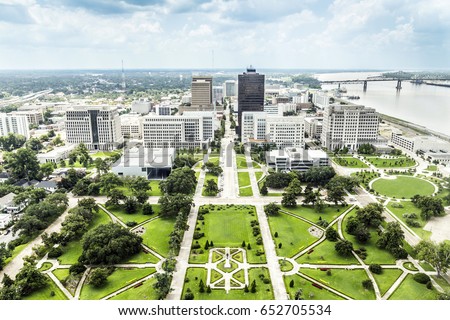 aerial of baton Rouge with famous skyline