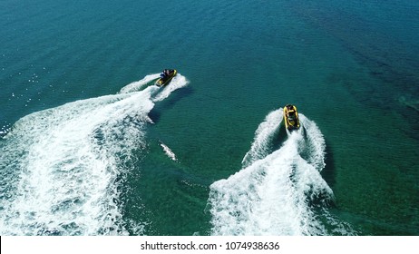 272 Yellow jetski Images, Stock Photos & Vectors | Shutterstock