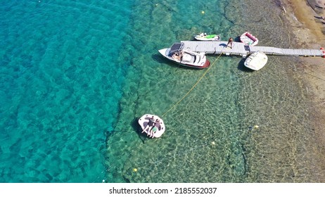 a small powerboat used for towing