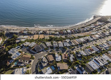 Aerial of ocean view Los Angeles homes in Pacific Palisades.   - Shutterstock ID 550166959