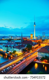 Luftübersicht Berlin, Deutschland bei Sonnenuntergang