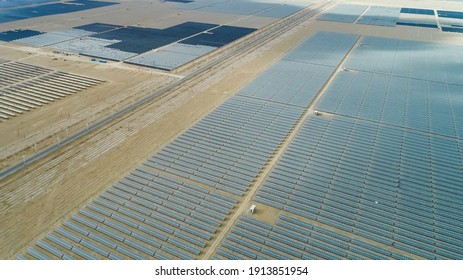Aerial photography of solar photovoltaic panels in desert areas