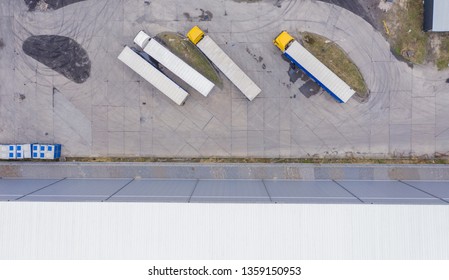 731 Trucks parking lot top view Images, Stock Photos & Vectors ...