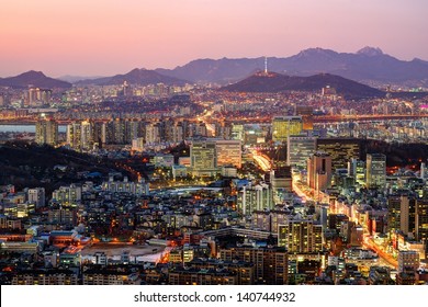 Vue aérienne au crépuscule de Séoul, Corée du Sud.