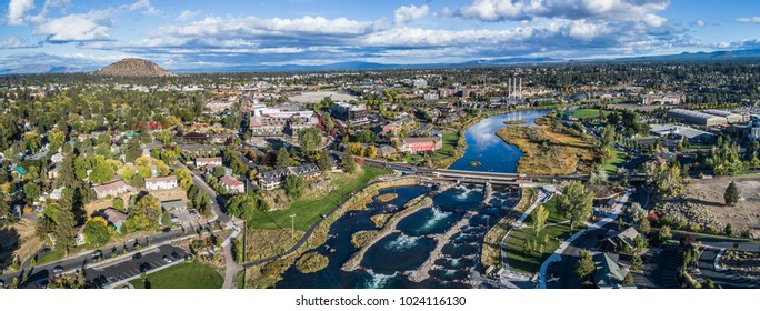 An aerial view of the Bend, Oregon Whitewater Park 