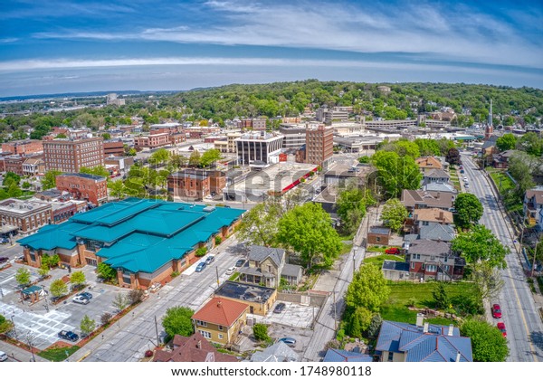 247 Imagens De Council Bluffs Imagens, Fotos Stock E Vetores | Shutterstock