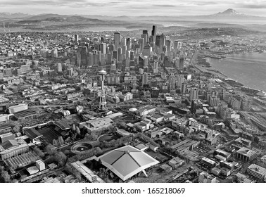 2,964 Aerial view of seattle Stock Photos, Images & Photography ...