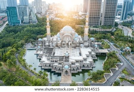 Aerial view of the Federal Territory Mosque, also known as Masjid Wilayah Persekutuan in Kuala Lumpur, Malaysia
