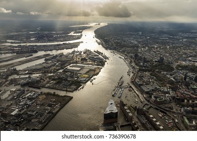 aerial view Hamburg, River Elbe, Port, Elbphilharmonie