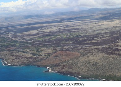 An Aerial View Of The Hawaiian Island Of Kona, Hawaii, And The Pacific Ocean