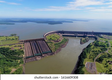Aerial view of Itaipu's Dam, Foz do Iguaçu, Paraná, Brazil. Great landscape. Energy generation. Hydroelectric scene. 