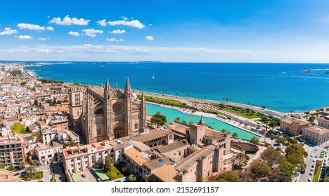 Aerial view of La Seu, the gothic medieval cathedral of Palma de Mallorca in Spain