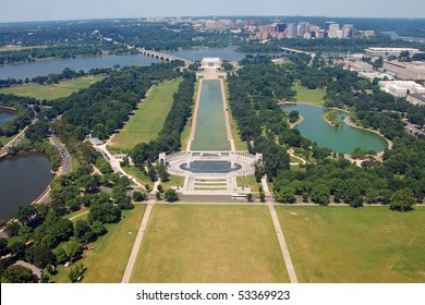 Aerial view of Lincoln memorial in Washington DC from Washington monument