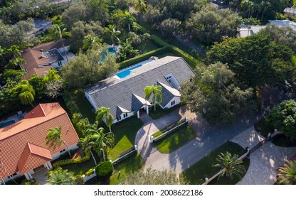 9,043 Prestige mansion Images, Stock Photos & Vectors | Shutterstock