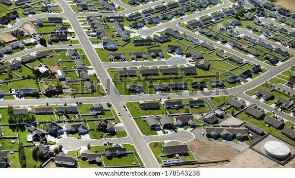 Aerial View Modern Housing Subdivision Foto Stock 178543238 | Shutterstock