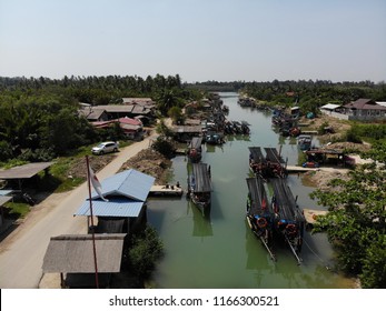 Aerial View Mukim Pulau Gajah Fisherman Stock Photo 1166300521 ...