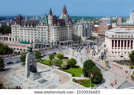 Aerial view of Ottawa's Cenotaph and Chateau Laurier on a sunny afternoon