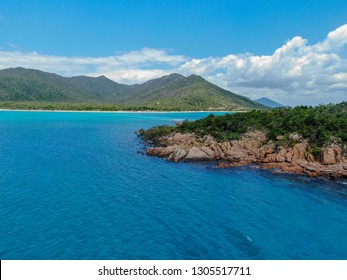 Aerial view of passage islet in hideaway bay, Australia - Shutterstock ID 1305517711