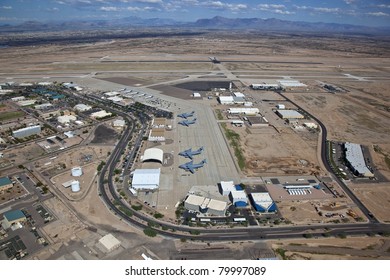 31 Phoenix–mesa gateway airport Images, Stock Photos & Vectors ...