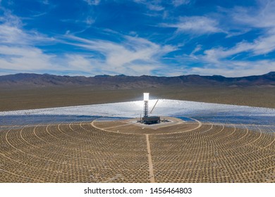 35 Ivanpah solar electric generating system Images, Stock Photos ...