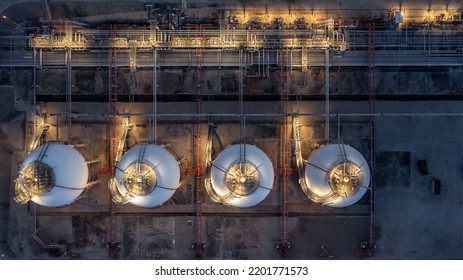 Aerial View Spherical Tanks For Petrochemical Plant At Night, Industrial Gas Storage Tank, Spherical Gas Petroleum Refinery, Natural Gas Tank Liquefied Natural Industrial Spherical Gas Storage Tank.