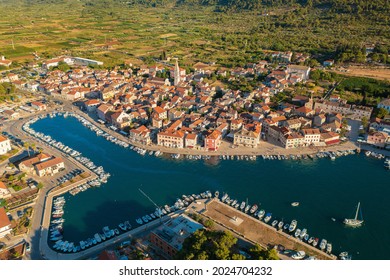 Aerial view of Stari Grad town on Hvar island, Croatia - Shutterstock ID 2024704232