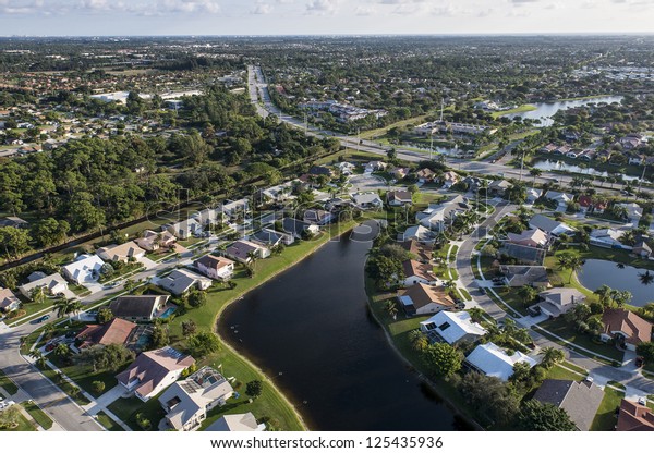 Aerial View Suburban Community Palm Beach Stock Photo (Edit Now) 125435936