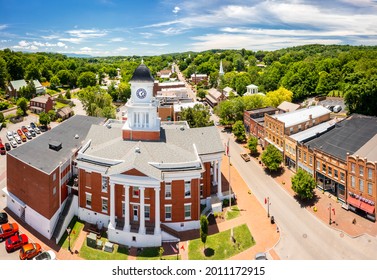 Aerial View Of Tennessee's Oldest Town, Jonesborough And Its Courthouse. Jonesborough Was Founded In 1779 And It Was The Capital For The Failed 14th State Of The US, Known As The State Of Franklin