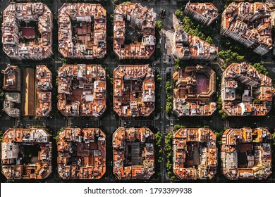 9,625 Barcelona street scene Images, Stock Photos & Vectors | Shutterstock