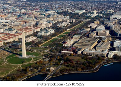 Aerial view of Washington monument and United States Capitol building.