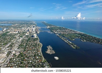 Aerial View Of West Palm Beach, Florida And The Upscale Island Of Palm Beach, With Lake Worth Lagoon.