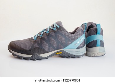 merrell footwear company