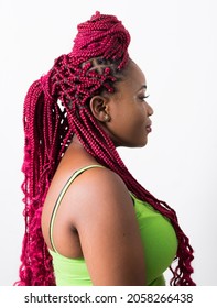African American lady wearing a crown-like braids