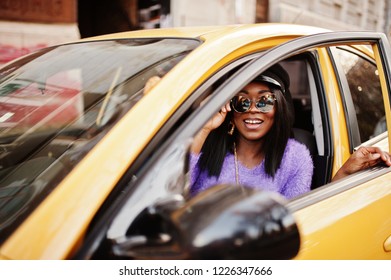 1,890 Afro business woman car Images, Stock Photos & Vectors | Shutterstock