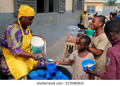 African Primary School Sponsored By French NGO : La Chaine De L'Espoir. Food Distribution.  Lome. Togo.  05-30-2019