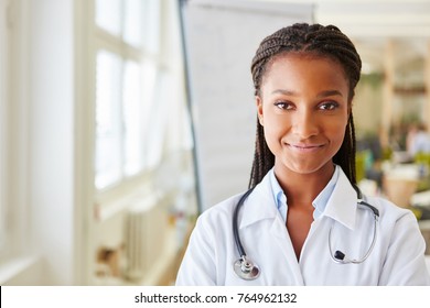 African woman in medical school apprenticeship in healthcare center