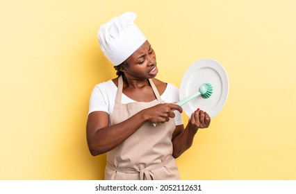 Afro Black Pretty Woman Washing Dishes Concept