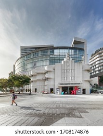 Afternoon At Cathay Building .singapore - August 19/2019