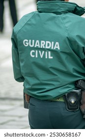 an agent of the Spanish State Security Forces,Guardia Civil