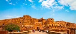 Agra Fort - Historic Red Sandstone Fort Of Medieval India On Bright Sunny Day. Agra Fort Is A UNESCO World Heritage Site In The City Of Uttar Pradesh India. Tourists At Entrance To Agra Fort. - Image