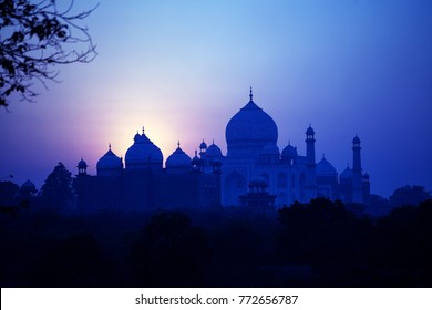 Agra, Uttar Pradesh, India, January 18, 2011 : A beautiful view of the Taj Mahal at sunsets