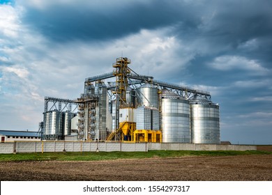 Agroprocessing Manufacturing Plant Processing Silver Silos Stock Photo ...