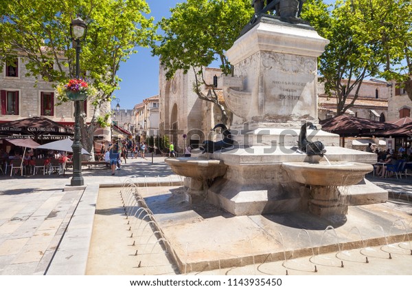 Aiguesmortes Gard Provenza Francia Summer Day Stock Photo Edit Now