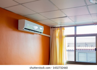 Imagenes Fotos De Stock Y Vectores Sobre Air Conditioner